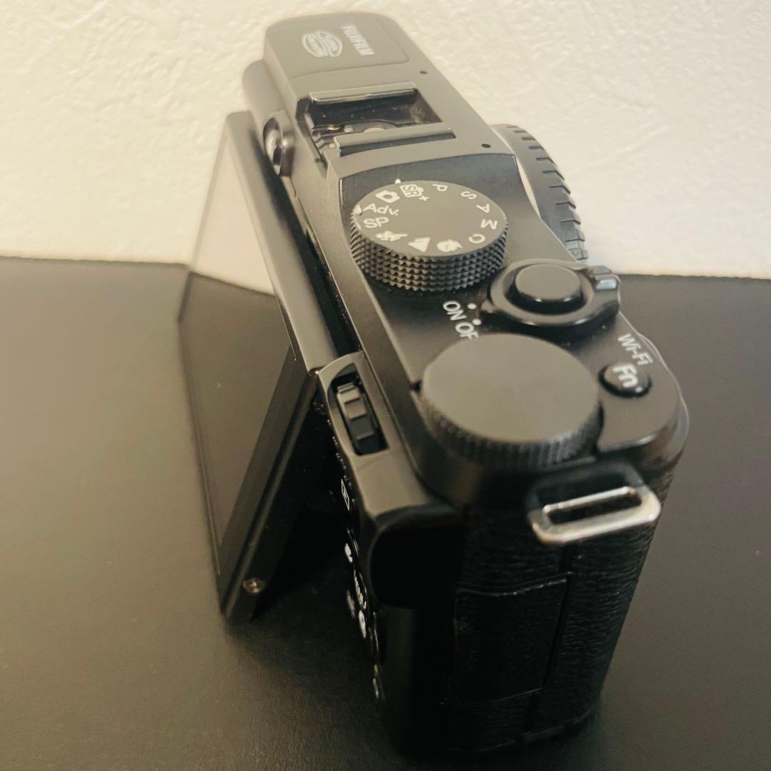 FUJIFILM X-M1 Body Black Set 充電器& ケーブル付き