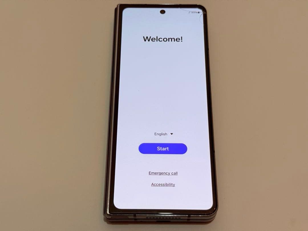Galaxy Z Fold4 512GB SIMフリー 難あり 米国版
