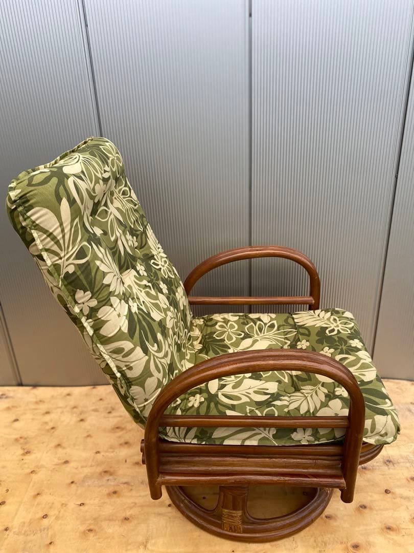 ラタン 籐 回転座椅子 リクライニング 花柄 クッション チェア