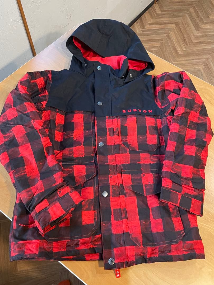 スノーボードウェア　Burton キッズ用　サイズ140