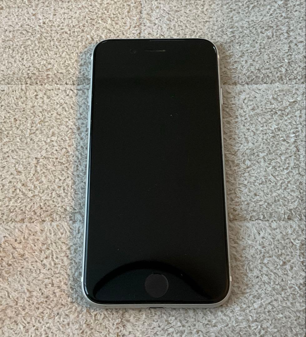 まだ現役　iPhone SE 第2世代　64GB