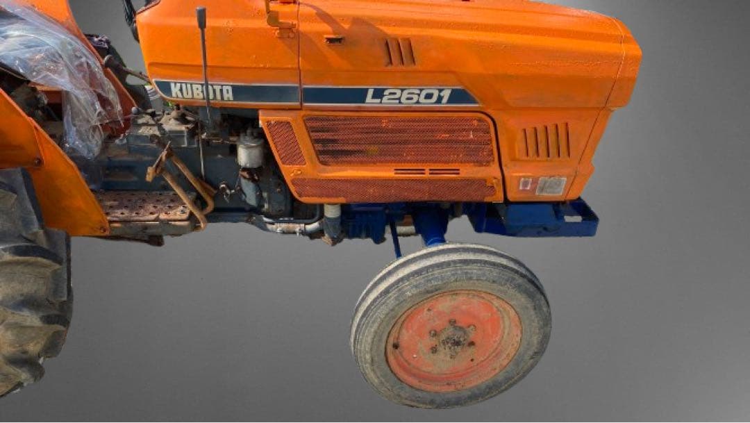 値下げ:（引取限定）クボタ L2601トラクター 耕運機付き