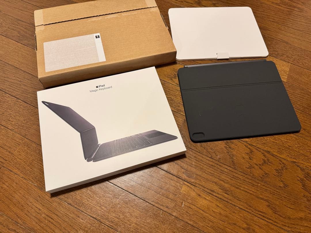 13インチ M3 iPadAirマジックキーボード Black