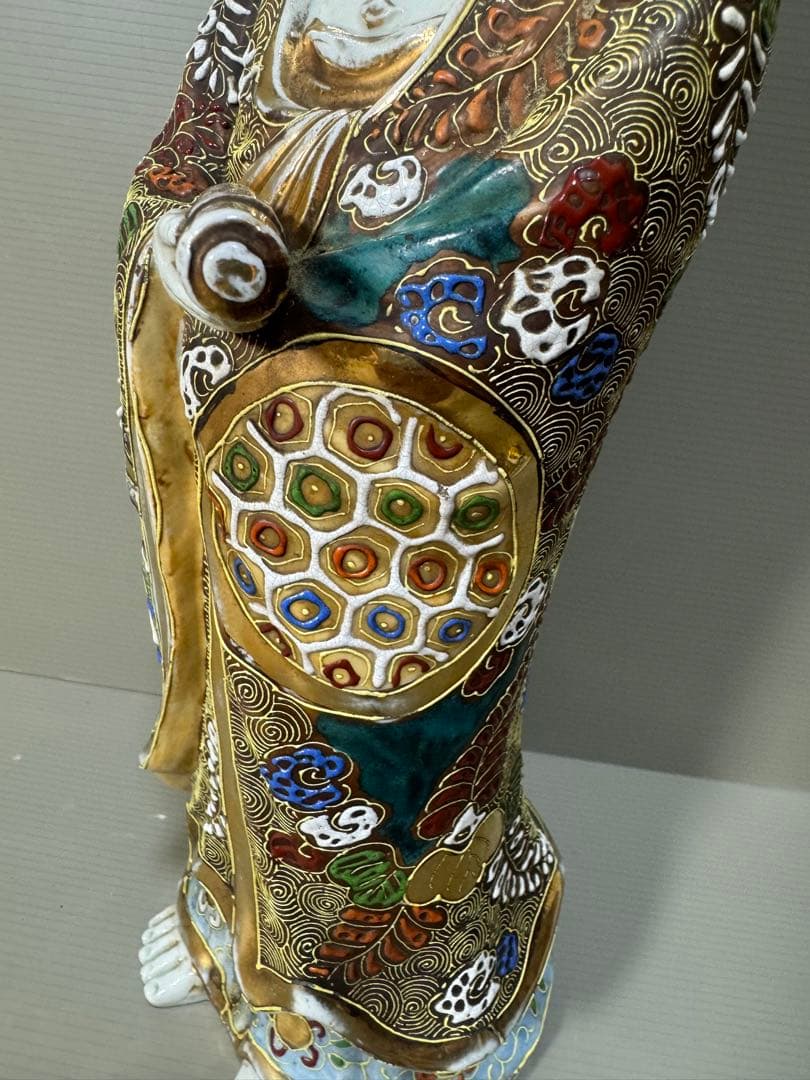 2308 九谷焼 観音菩薩像 仏像 色絵金彩 置物