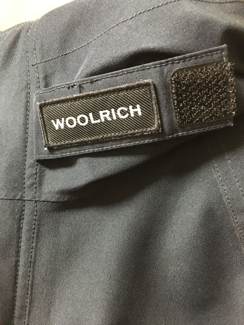 ゴアテックスダウンウールリッチWOOLRICH 紺色 良好　Lサイズ