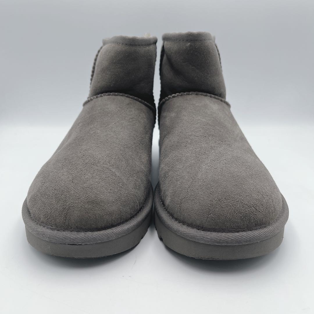 UGG CLASSIC MINI II ムートンブーツ【23cm】