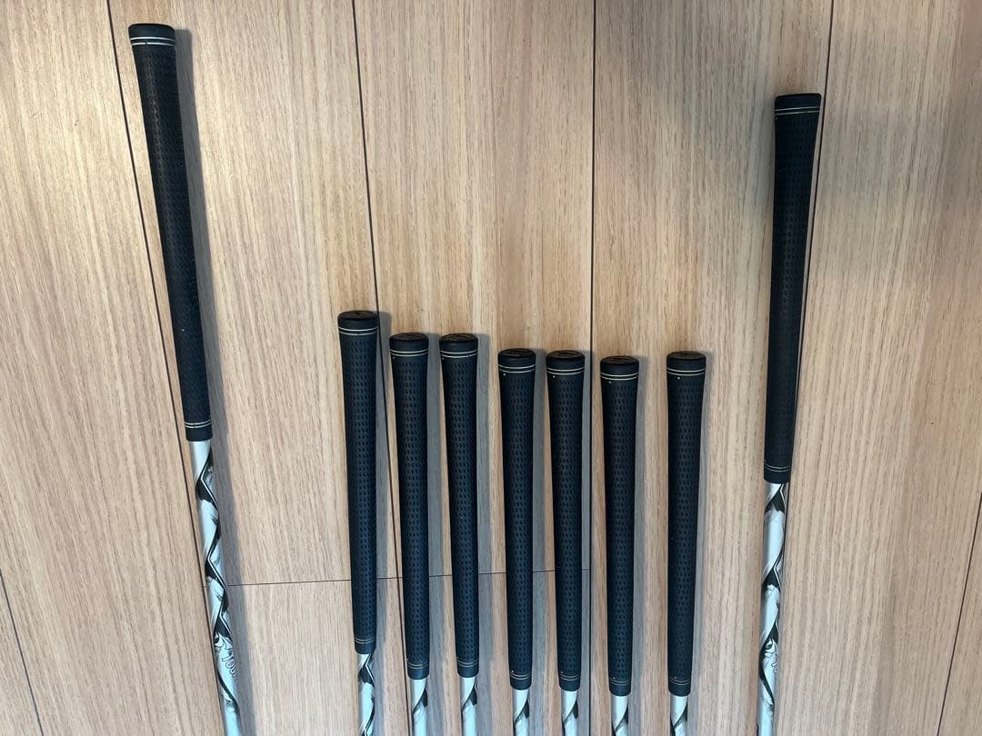 TOURSTAGE V6000 アイアン 7本 ドライバー５番ウッドFLEX R