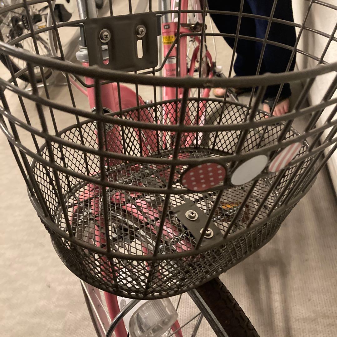 ピンクシティサイクル 自転車　子供用　女の子　24インチ　ヘルメット付き