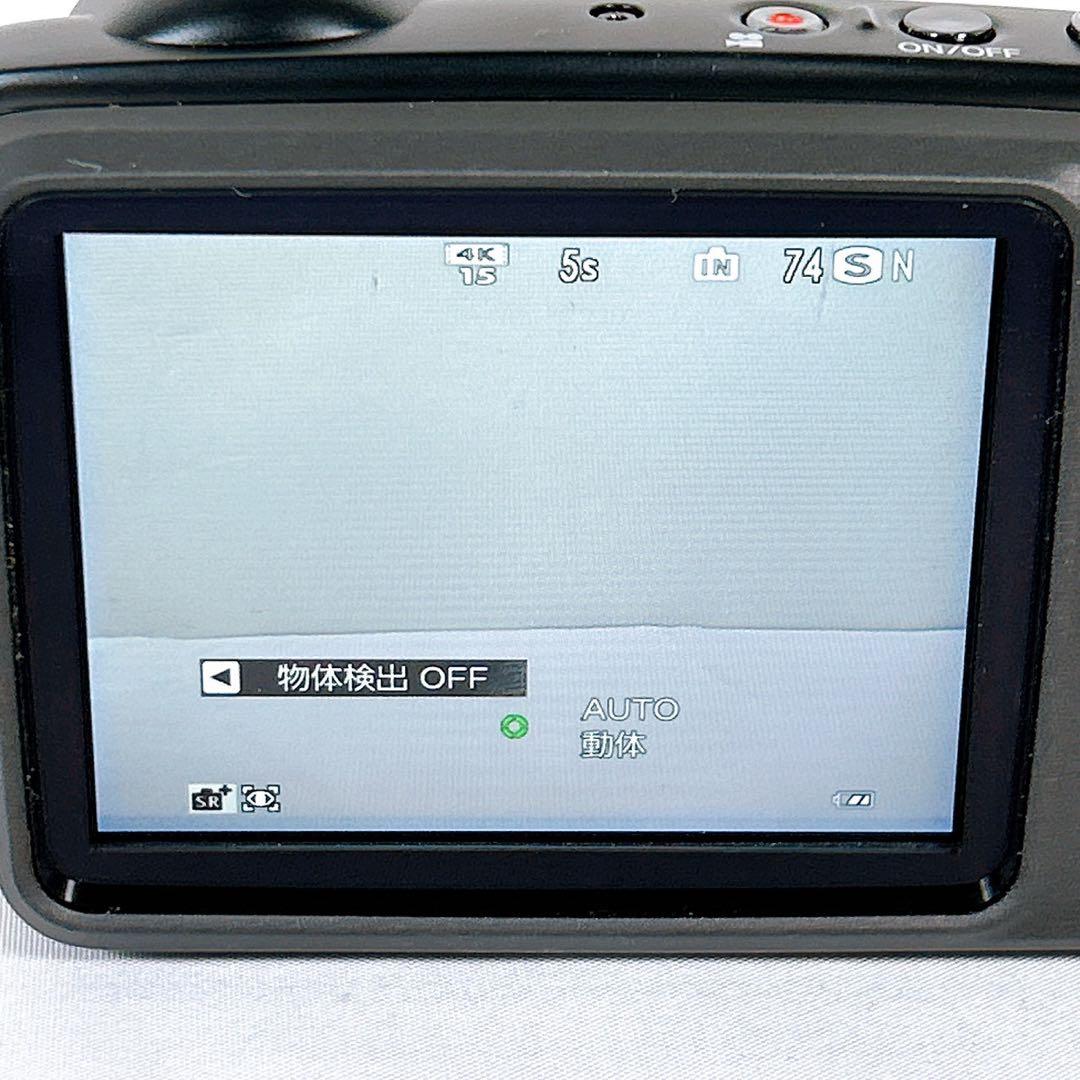 【美品】 FUJIfILm コンパクトデジタルカメラ 防水カメラ XP140