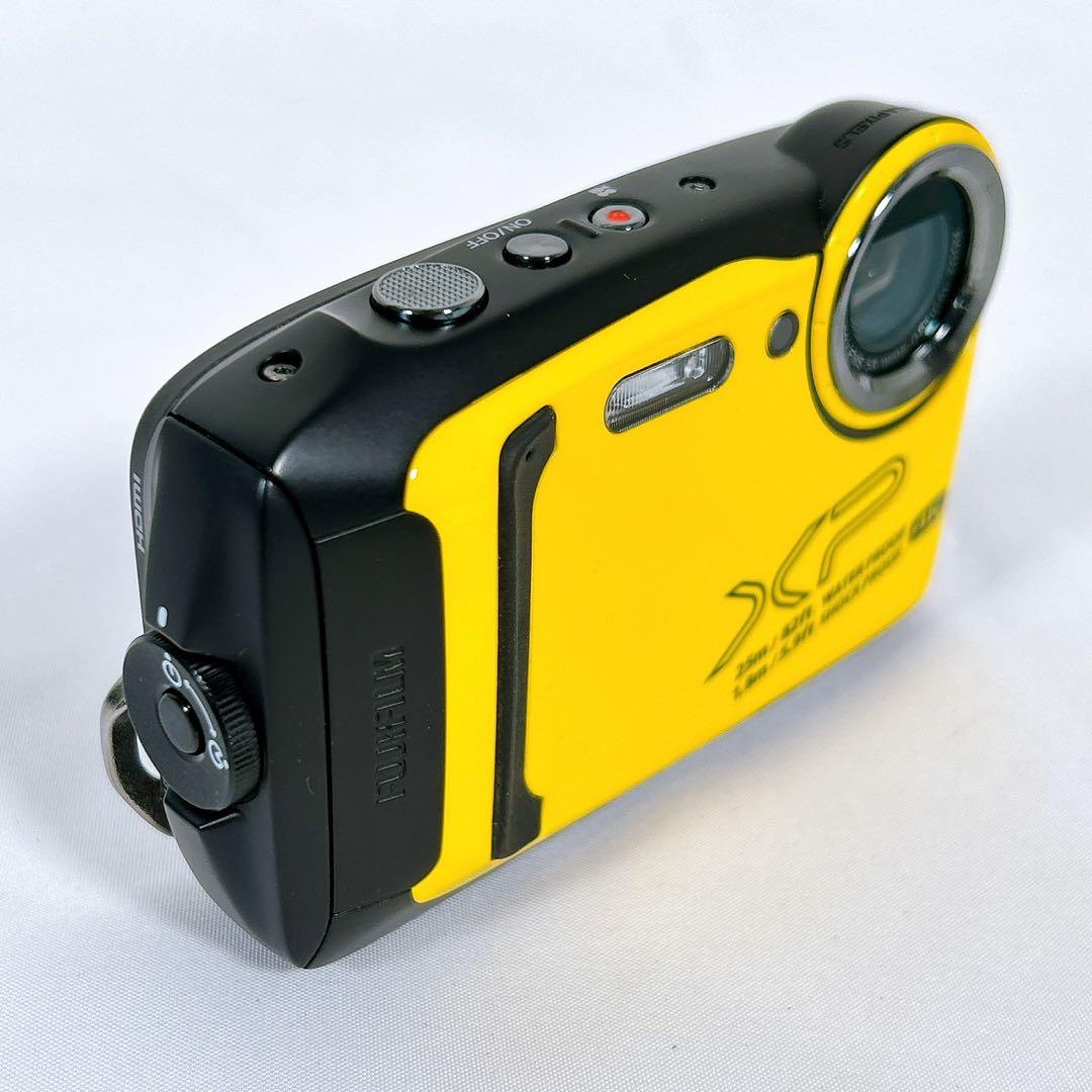 【美品】 FUJIfILm コンパクトデジタルカメラ 防水カメラ XP140