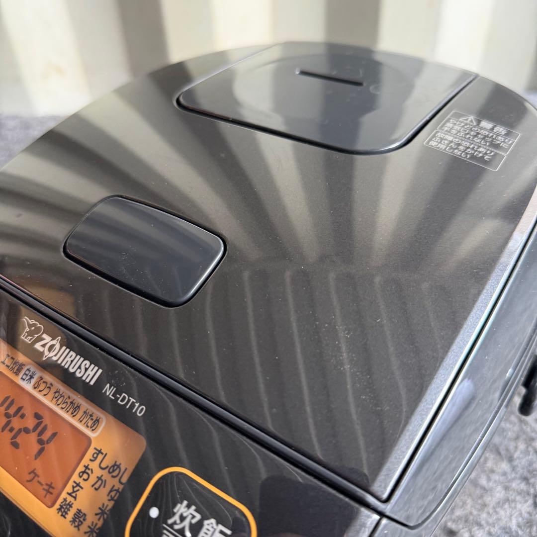 L14美品✨ 2025年製✨ 象印　炊飯器　NL-DT1