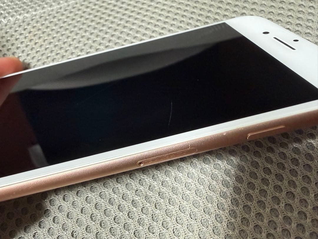 Apple iPhone 8 ゴールド 64GB