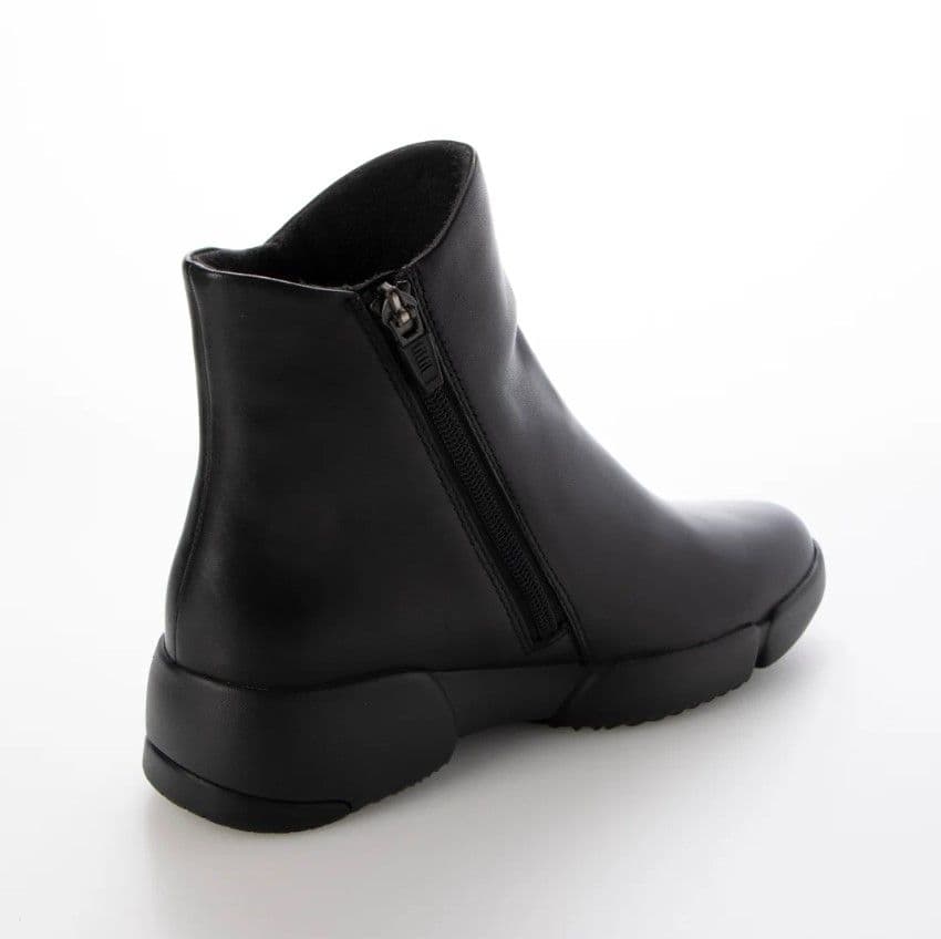 fitfit 新品24.5cm◆ソフトレザーミドルブーツ （ブラック）