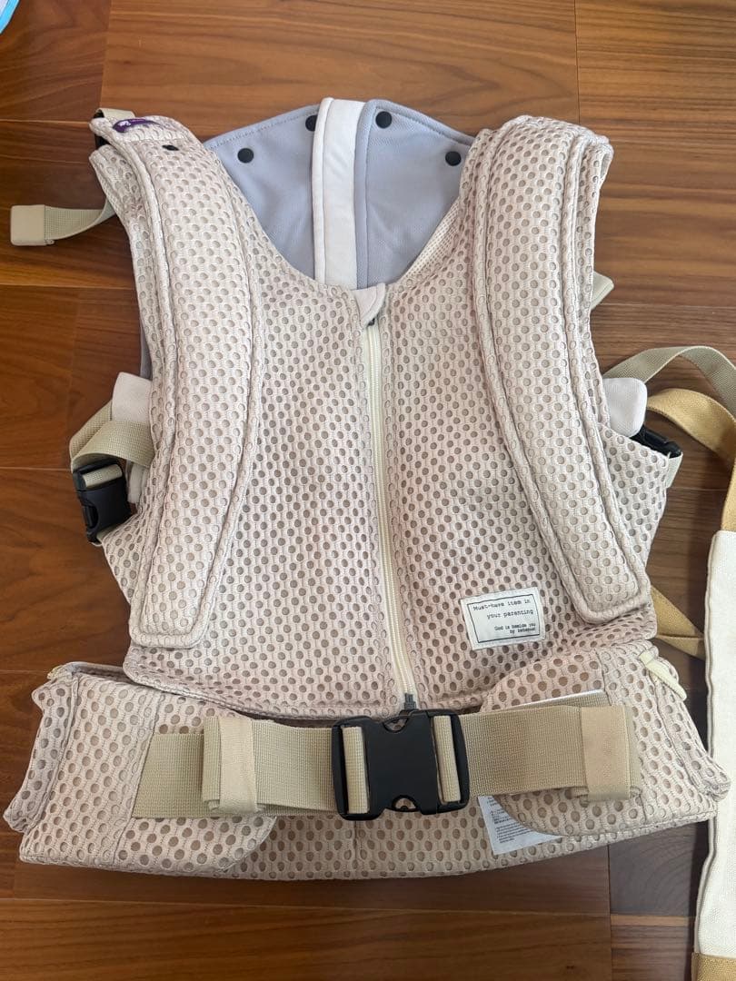 bebe swan 抱っこ紐・おんぶ紐 ベージュ