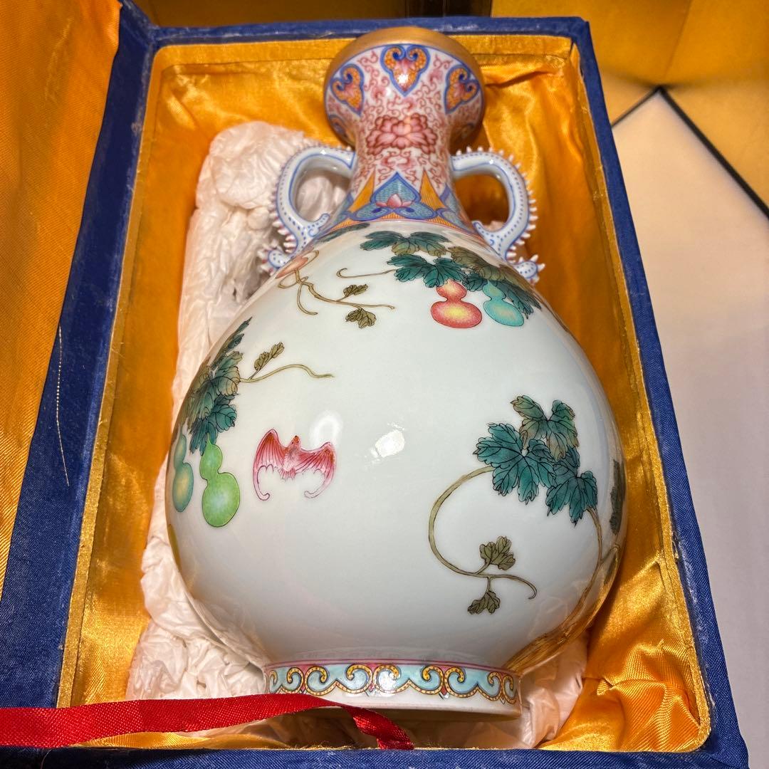 アンティーク　大清乾隆年製　福禄万代　花瓶