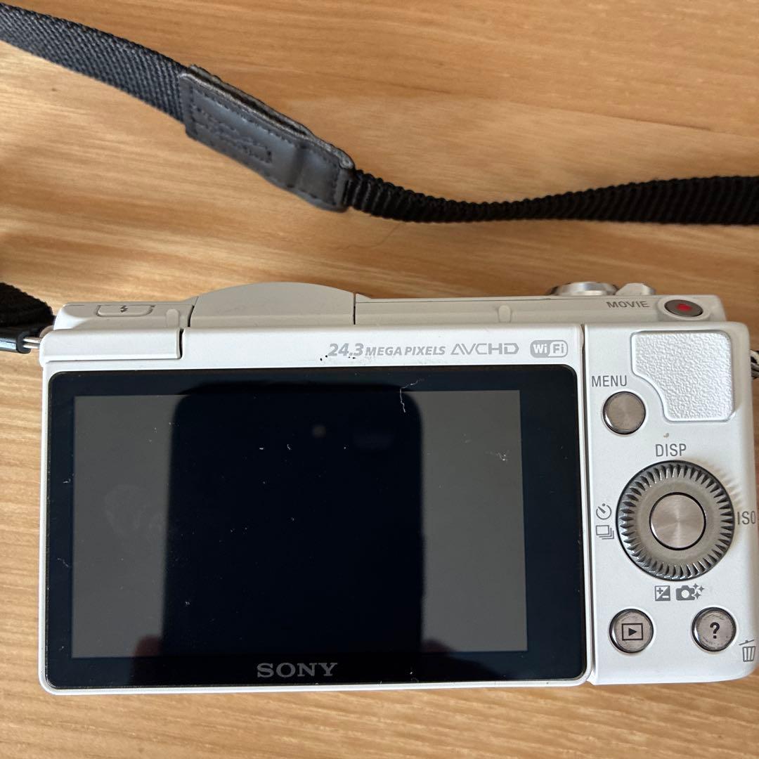 SONY α5100 ミラーレス一眼 本体と付属品