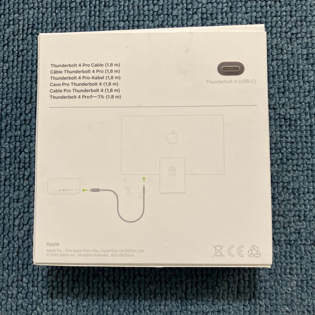 PCケーブル・コネクタ Thunderbolt 4 Pro Cable (1.8 m)