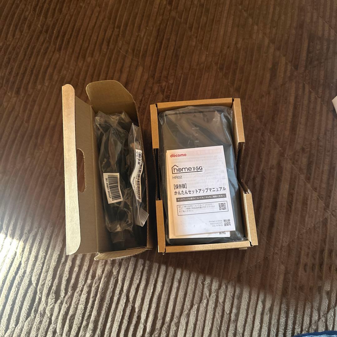 docomo HR02 5Gルーター 未使用