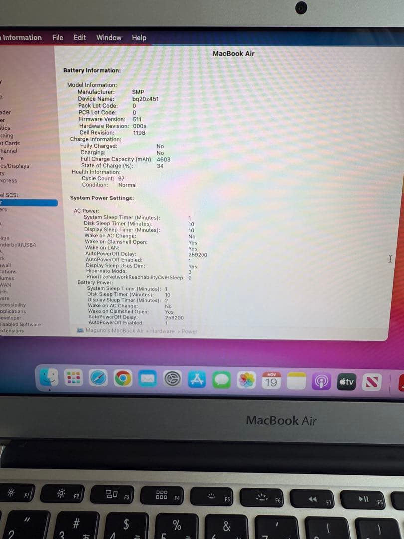 MacBook本体 MacBook Air Early 2014 i5 4GB 11-inch