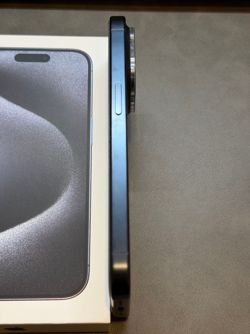 iPhone 15 Pro 128GB - ブルーチタニウム - Simフリー