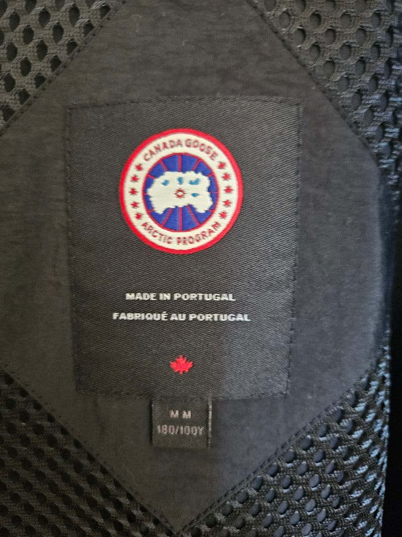 カナダグース/フェーバーボンバーブラック/2441MB