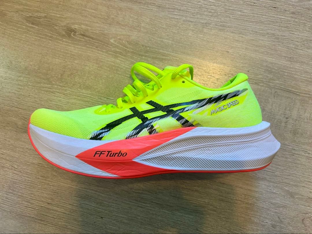 ウォーキング・ランニングウェア asics MAGIC SPEED 4 27.5cm