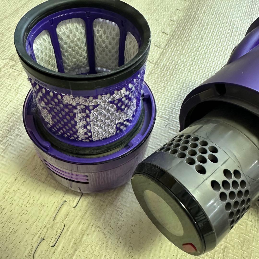 ④ dyson ダイソン デジタルスリム フラフィ掃除機 SV18