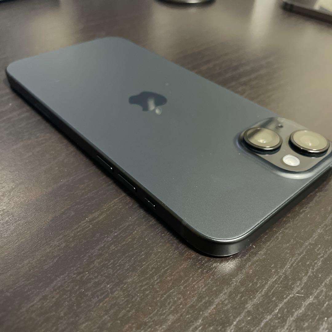 iPhone15 Plus 128GB ブラック 美品
