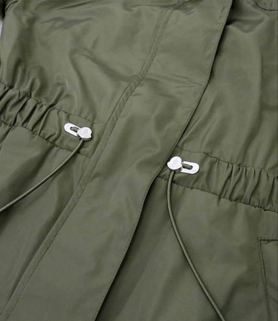 値下げ！＊MONCLER モンクレール＊マラカイト 厚めナイロンコート Mサイズ