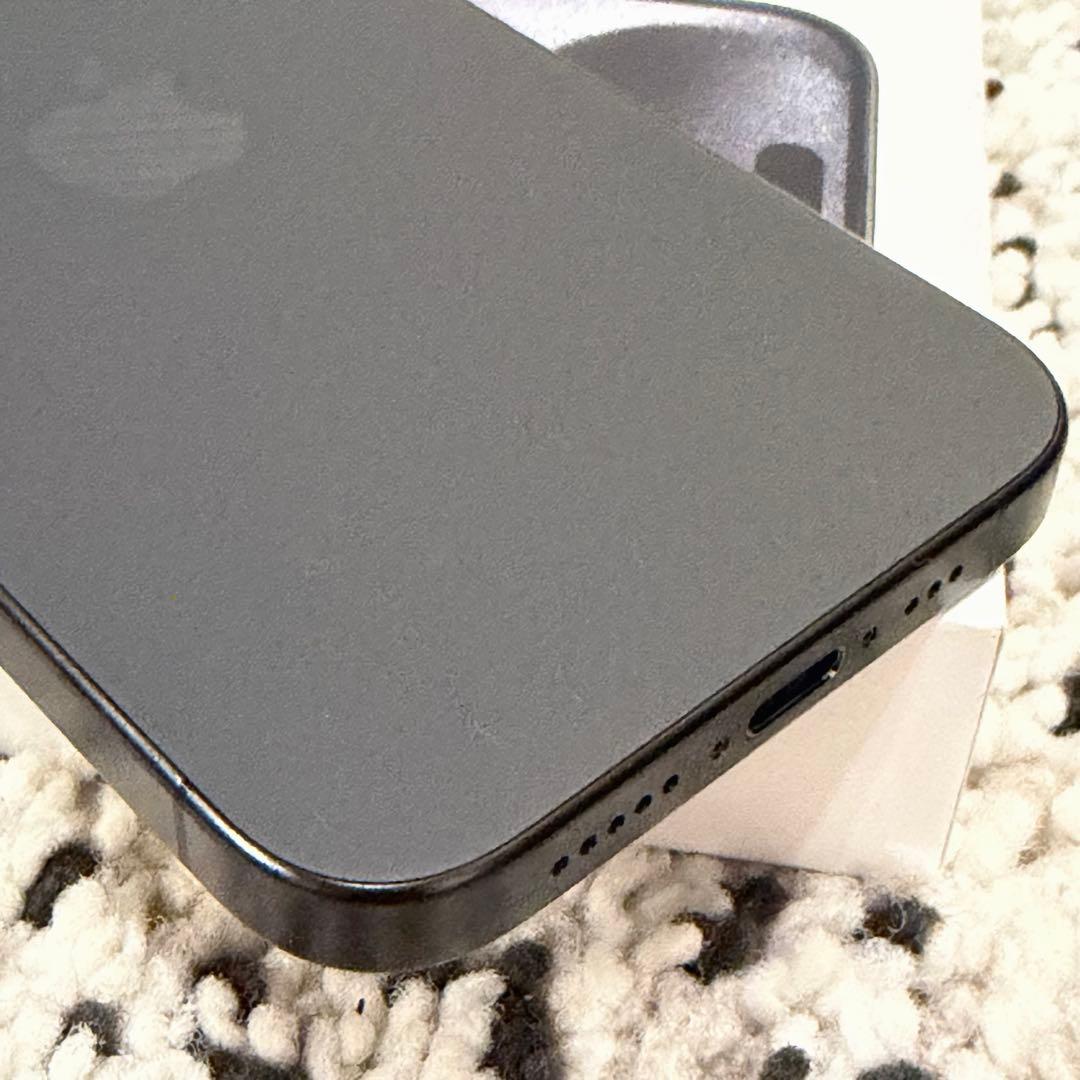 Phone15Pro 256GB SIMフリー ブラックチタニウム