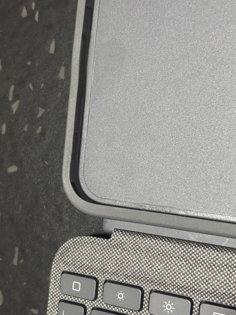 logicool COMBO TOUCH iPad Pro 11インチキーボード