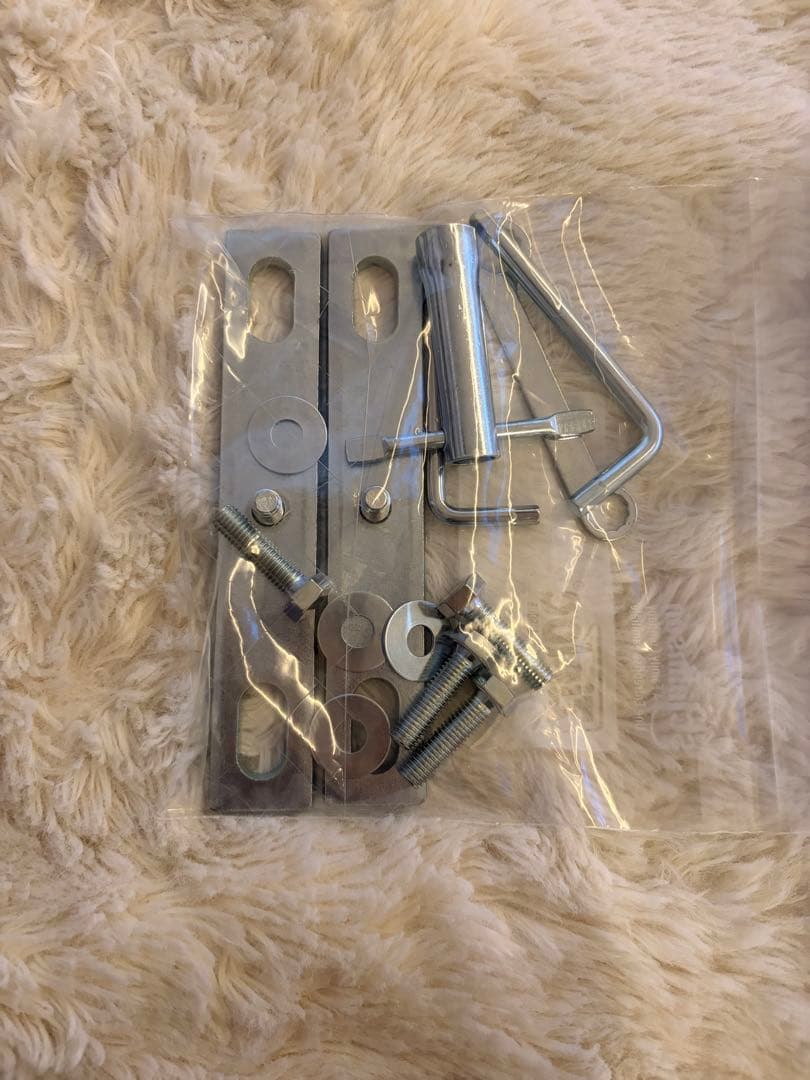 IKEA TROTTEN ホワイトデスク 120x70 cm