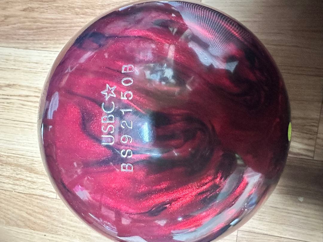 BLACK WIDOW ボウリングボール レッド/ブラック15p