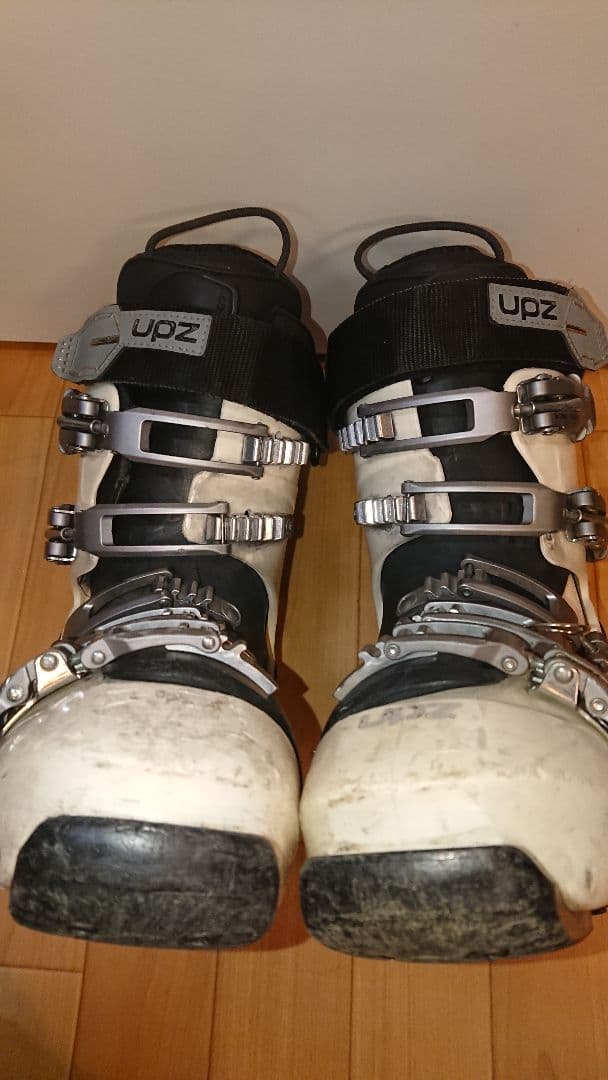 UPZ RC10 24〜25㎝ アルペンボード ハードブーツ ソール長279㎜