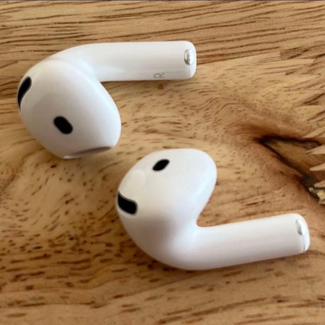 Apple AirPods 4 MXP93J/A アクティブノイズキャンセリング