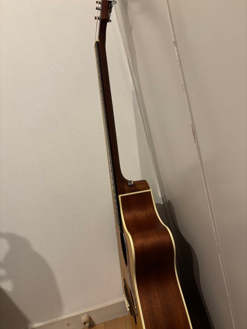 GUILD OM-240CE エレアコ