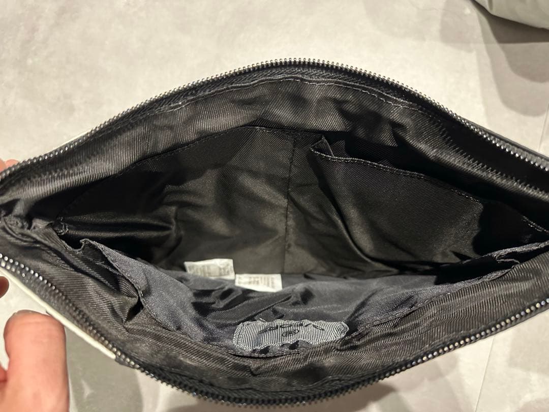 G/FORE ロゴ刺繍ポーチ クラッチバッグ　ゴルフラウンドバッグ　ジーフォア