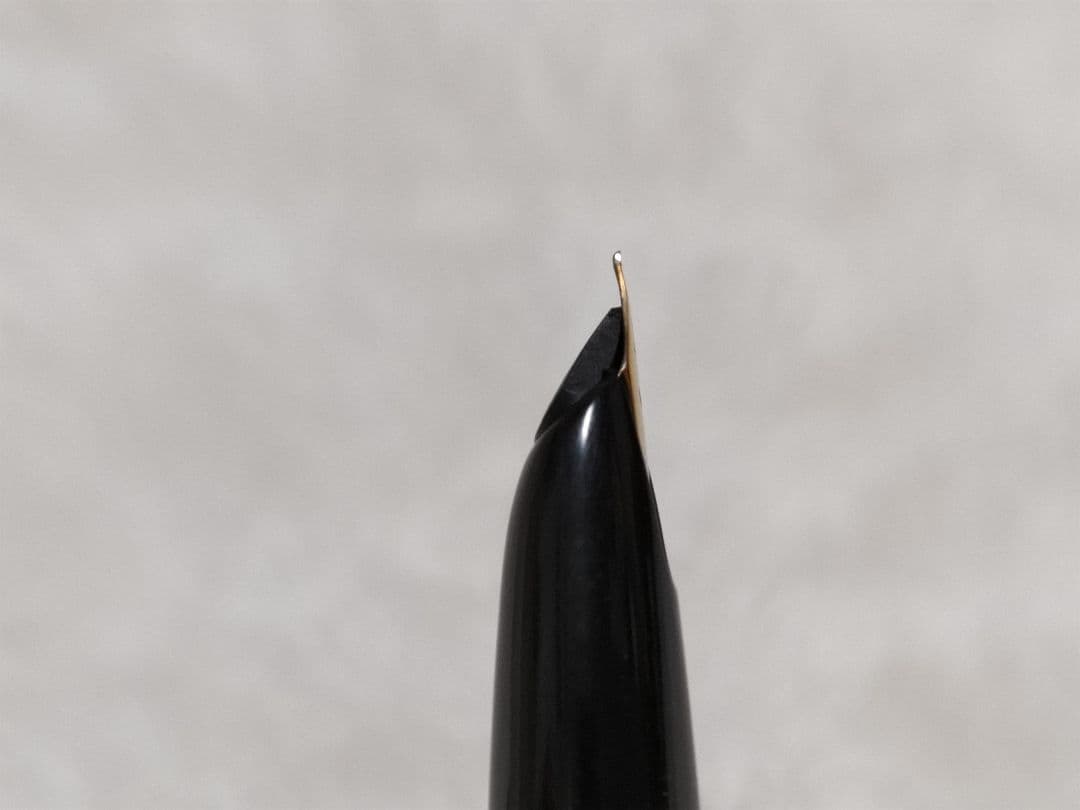 モンブラン 万年筆 NO.32 インタルシアニブ 吸入式 14K（洗浄済）