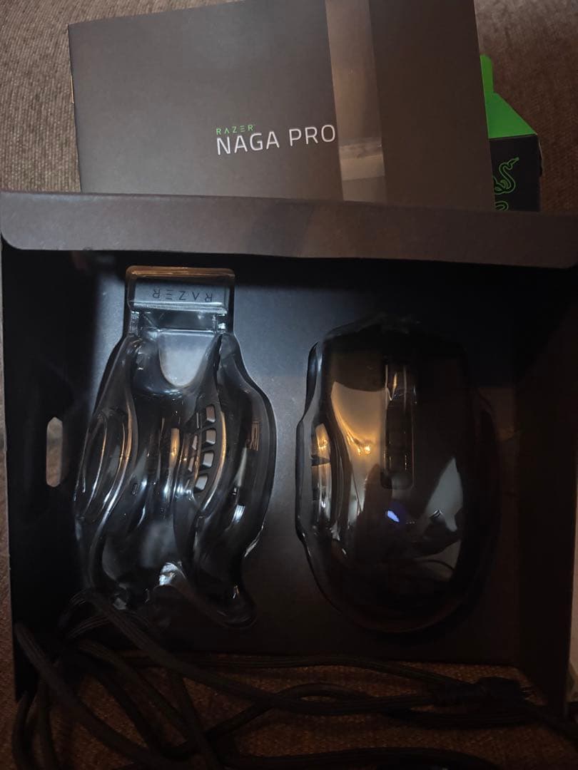 Razer Naga Pro ワイヤレスゲーミングマウス