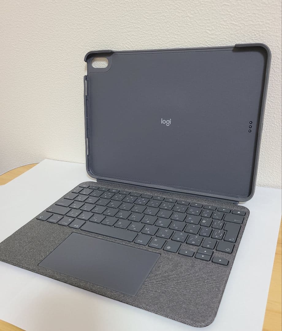 logicool COMBO TOUCH iPad Air ケース　第４世代