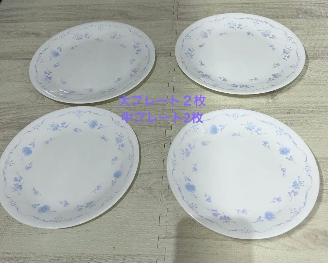 コレール 青い花　耐熱強化ガラス　ミニマムな暮らしにお　値下げ頑張ります