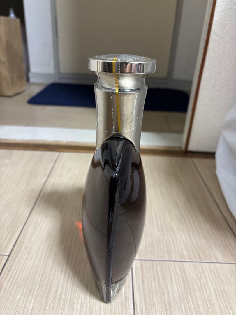 メル　 CAMUS コニャック 深い琥珀色