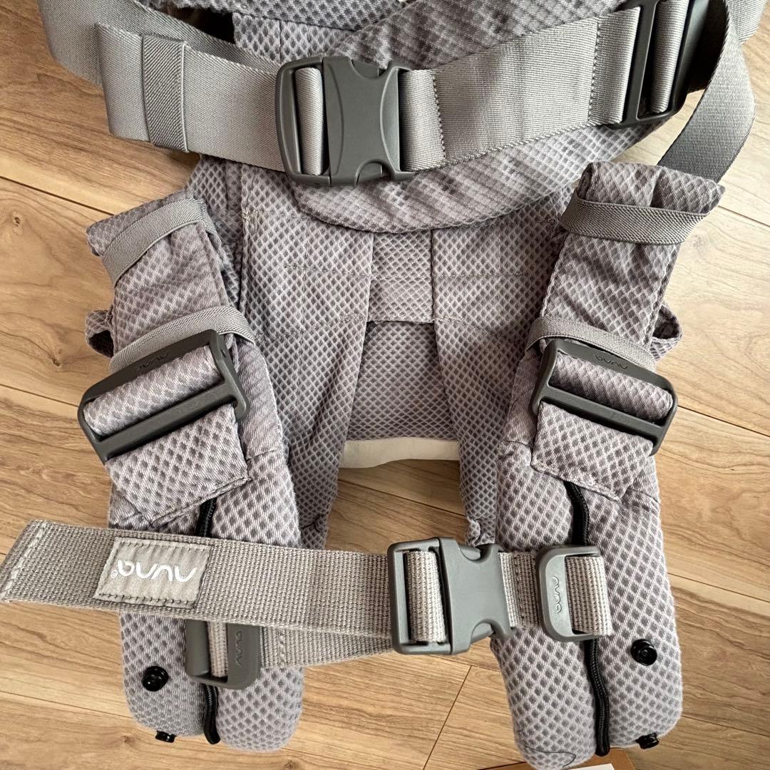 【再出品】NUNA cudl clik 抱っこ紐 グレー