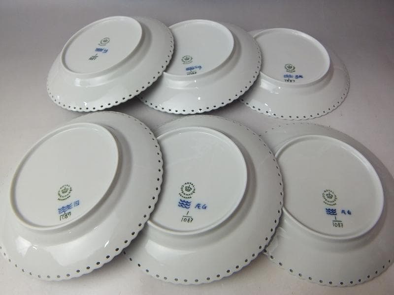 ♡HIME♡ 様RU-4323　ロイヤルコペンハーゲン　ブルーフルーテッド