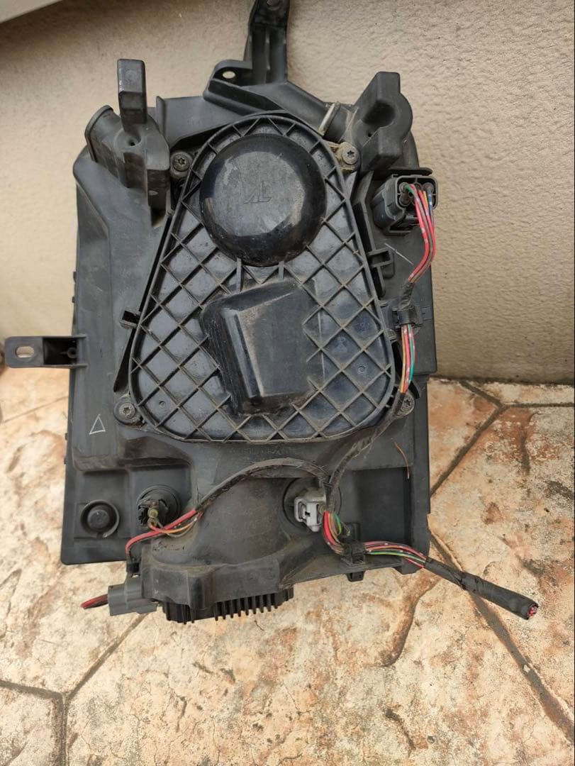 エブリィワゴンDA64wHIDヘッドライトユニット左右セット