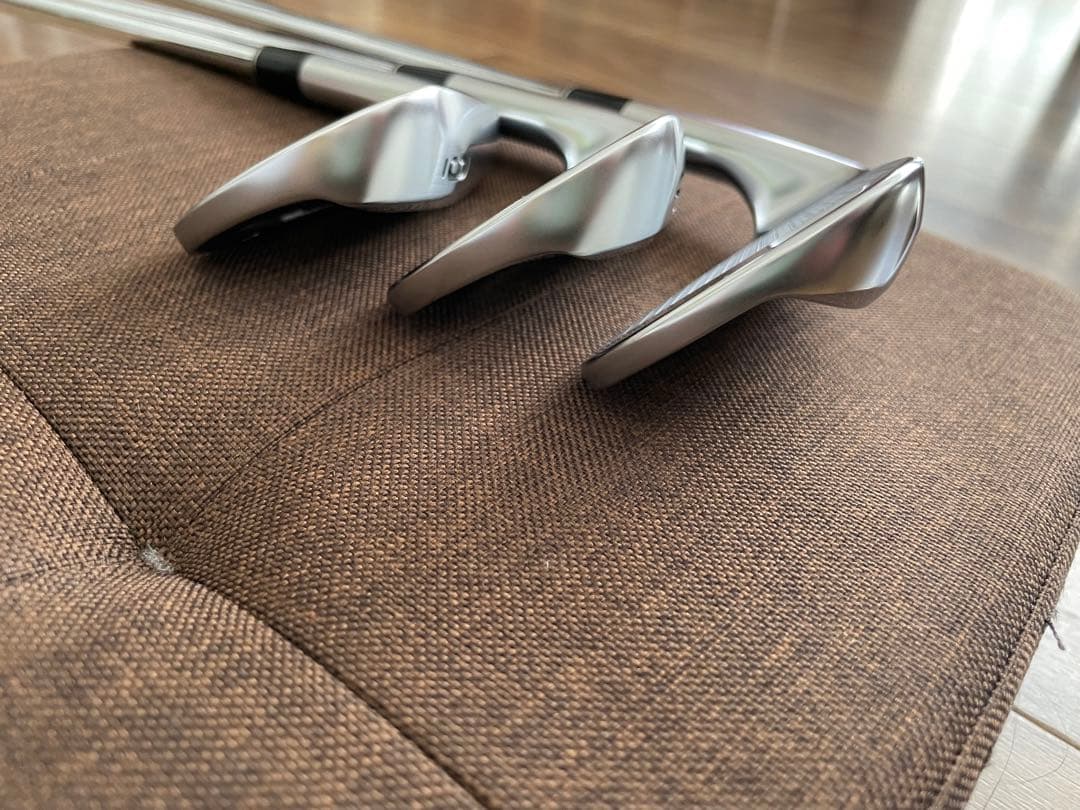 ★美品現行モデル★スリクソン　ZXi7 アイアン　モーダス120S 5番〜AW