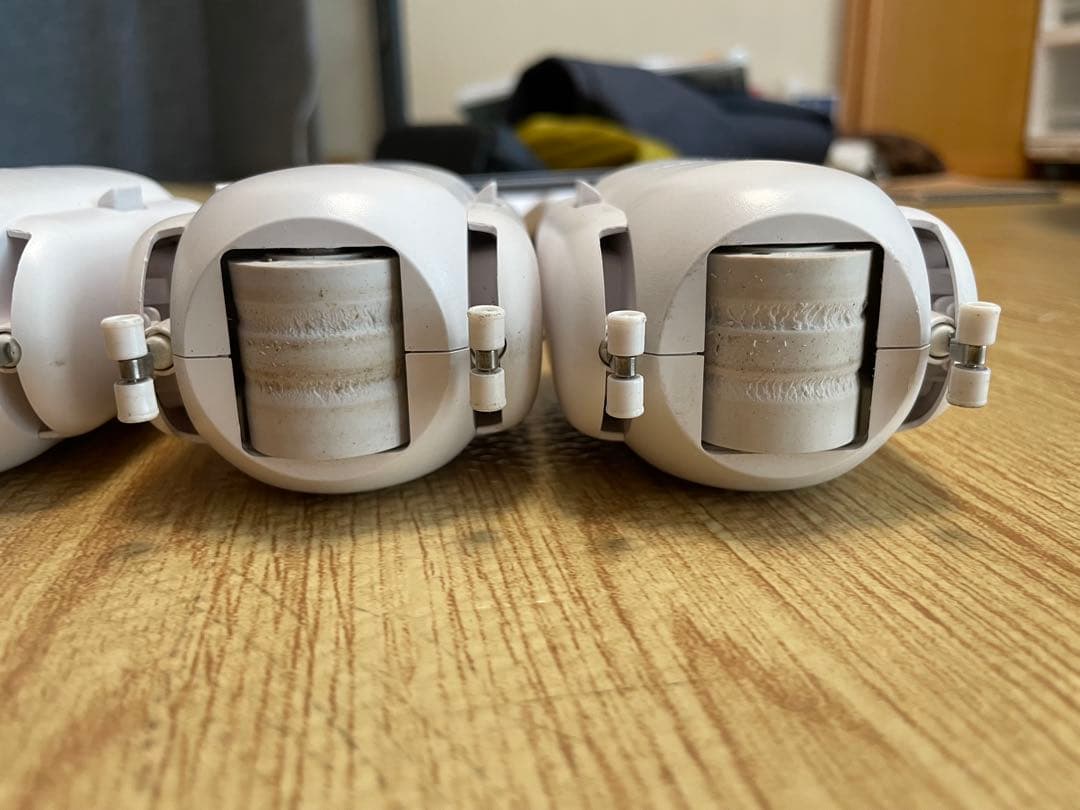 ゆ*こ様 Switchbot カーテン (U型) +ソーラーパネル　4台セット