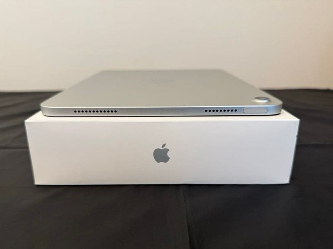 11インチiPad(A16) 128GB Wi-Fi シルバー