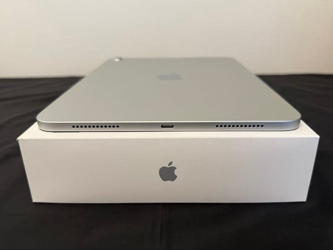 11インチiPad(A16) 128GB Wi-Fi シルバー