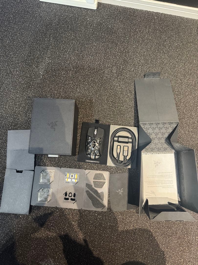 美品 Razer Viper Mini ワイヤレスマウス